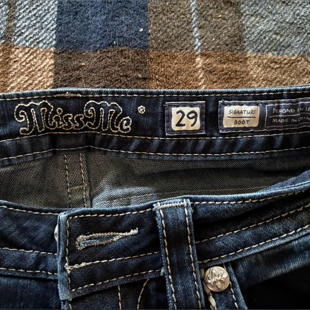 COPY - Women’s Miss Me bootcut jeans